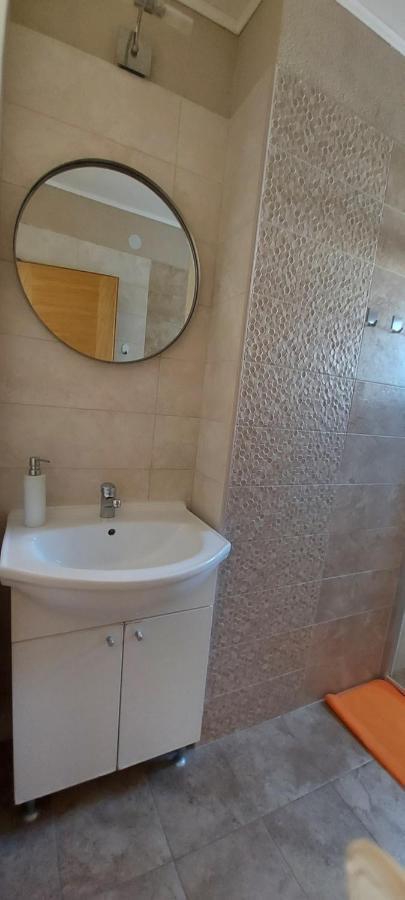 Apartman Raus Sabunike Привлака Екстериор снимка